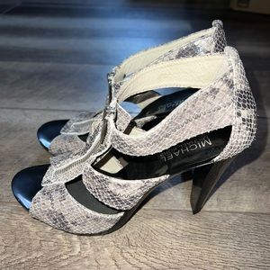 Michael Kors size 7.5 heels